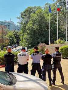 Polscy policjanci za granicą pomagają turystom