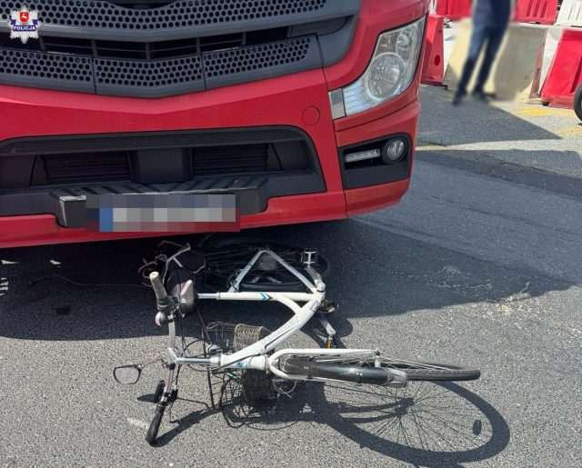 Śmiertelne potrącenie rowerzysty na obwodnicy Lubartowa. Policja apeluje o pomoc