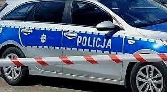 Groźne zderzenie BMW z murem w Lublinie. W samochodzie było dwoje dzieci