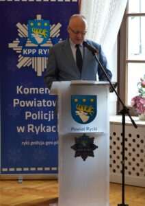 Święto Policji w Rykach. Awanse i podziękowania za służbę