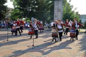 Łaszczów i Eurofolk. Folklor oraz wakacyjne atrakcje
