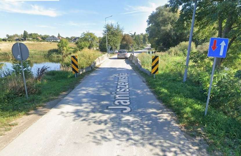Powiat przebuduje mostu i drogi w Rykach