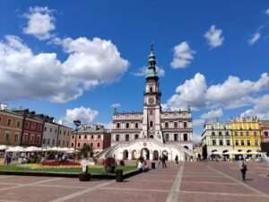 Zamość: Ruszył remont zabytkowych podcieni za 2,5 mln złotych