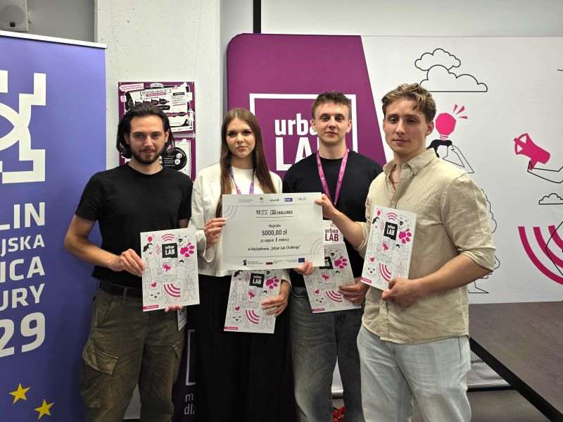 Studenci Politechniki Lubelskiej wygrali hackathon. Stworzyli asystenta AI dla mieszkańców Lublina