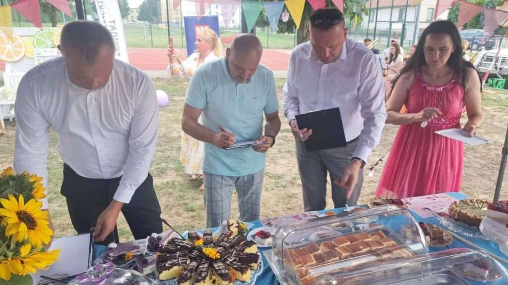 I Powiatowy Festiwal Sernika w Tyszowcach za nami