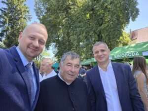 Piknik parafialno-rodzinny w Bystrzycy. Wspólne święto