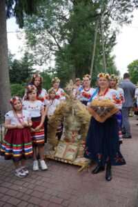 Krzczonów świętował po żniwach. Muzyka, występy i wieczorna zabawa