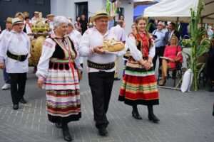 Krzczonów świętował po żniwach. Muzyka, występy i wieczorna zabawa