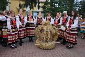 Krzczonów świętował po żniwach. Muzyka, występy i wieczorna zabawa