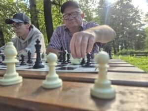 Ostatnie wakacyjne szachy w Parku Ludowym. Zagraj w Lublinie