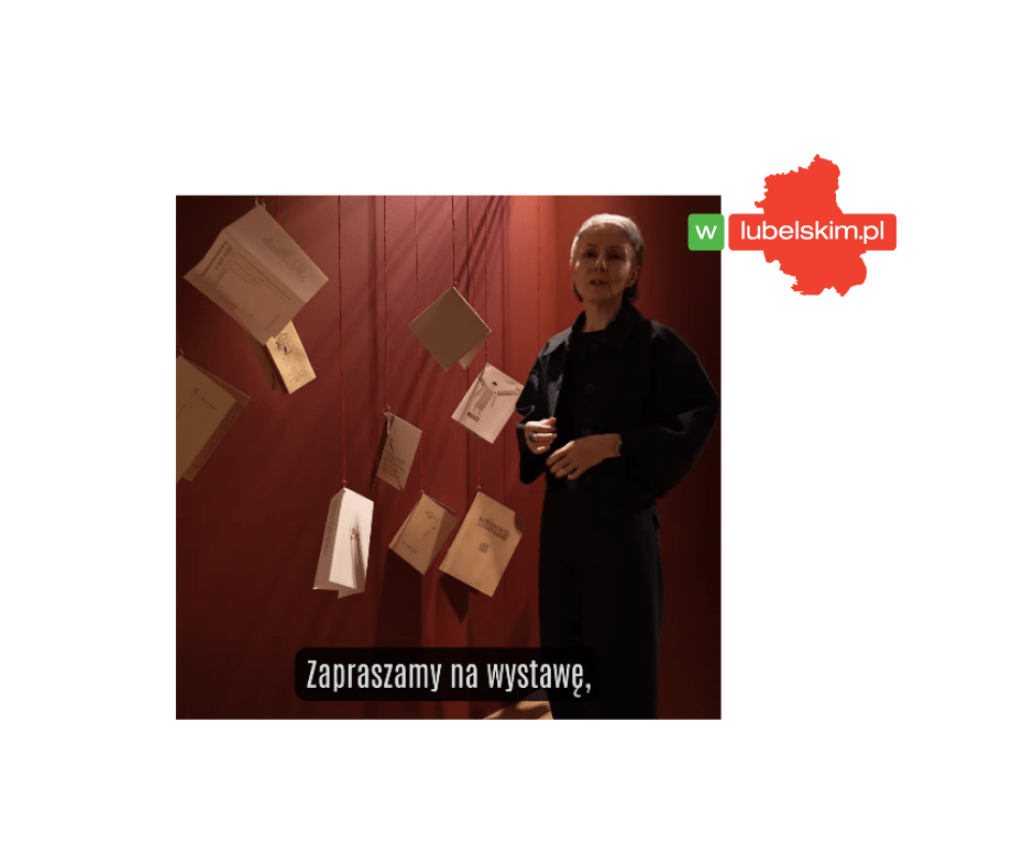 Witold Chomicz w Kozłówce. Oprowadzanie po wystawie