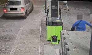 Pijany kierowca potrącił 21-latka w Rykach. Próbował uciec