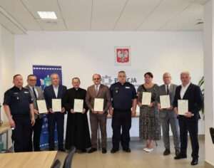 Gmina Kłoczew wsparła zakup radiowozu dla policji w Rykach