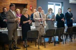 Bal Seniora w Drelowie. Tort, tańce i wspólny hymn