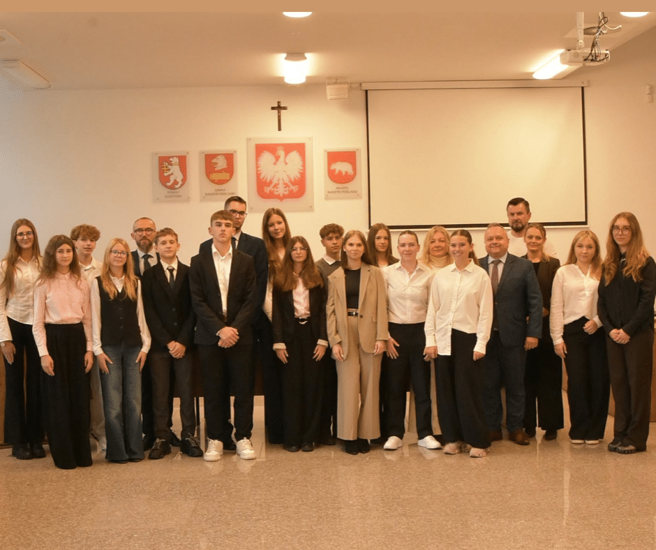 Młodzieżowa Rada Miasta w Radzyniu Podlaskim ma nowe władze. Kto został przewodniczącym?