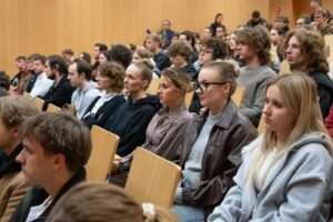 KUL szkoli studentów z bezpieczeństwa. Ponad 3000 osób poznało zasady reagowania w kryzysie